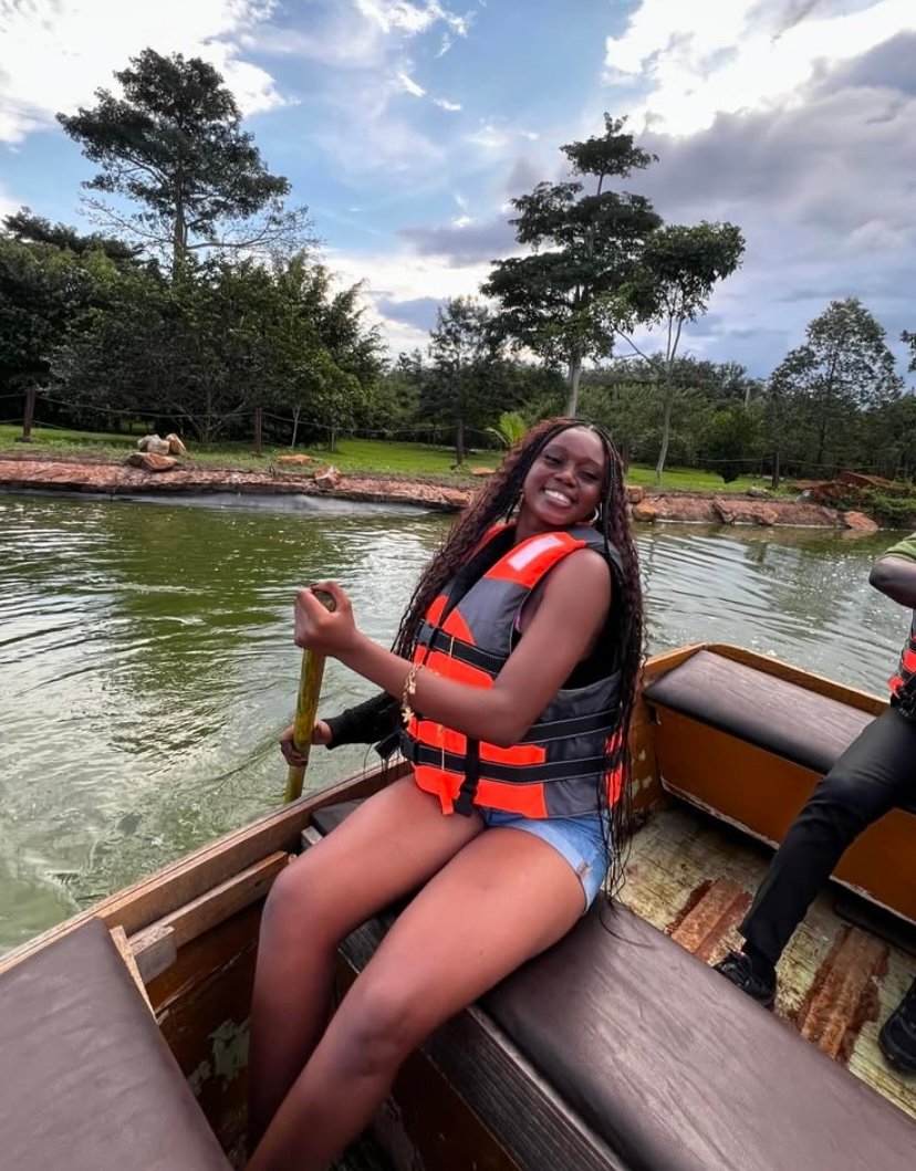 Aburi Botanical Garden, Waterfall & Safari Valley Experience photo 9