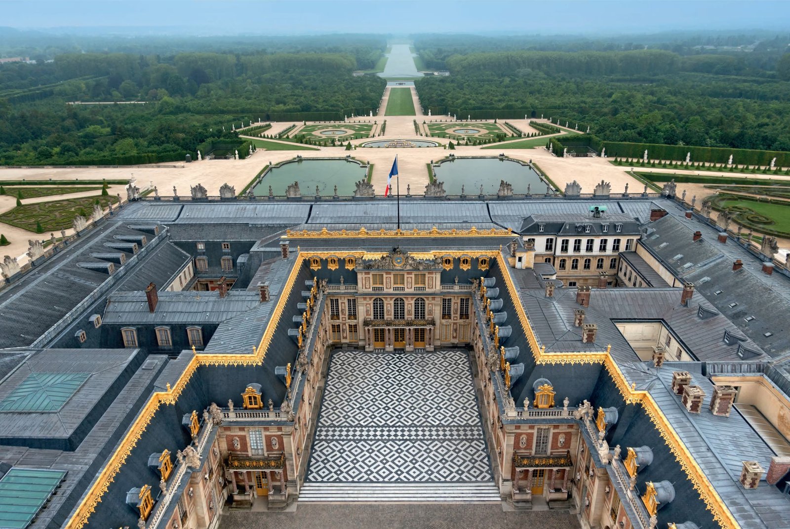 Discovery Germany, The Netherland, France & Spain All In One Tour photo 12