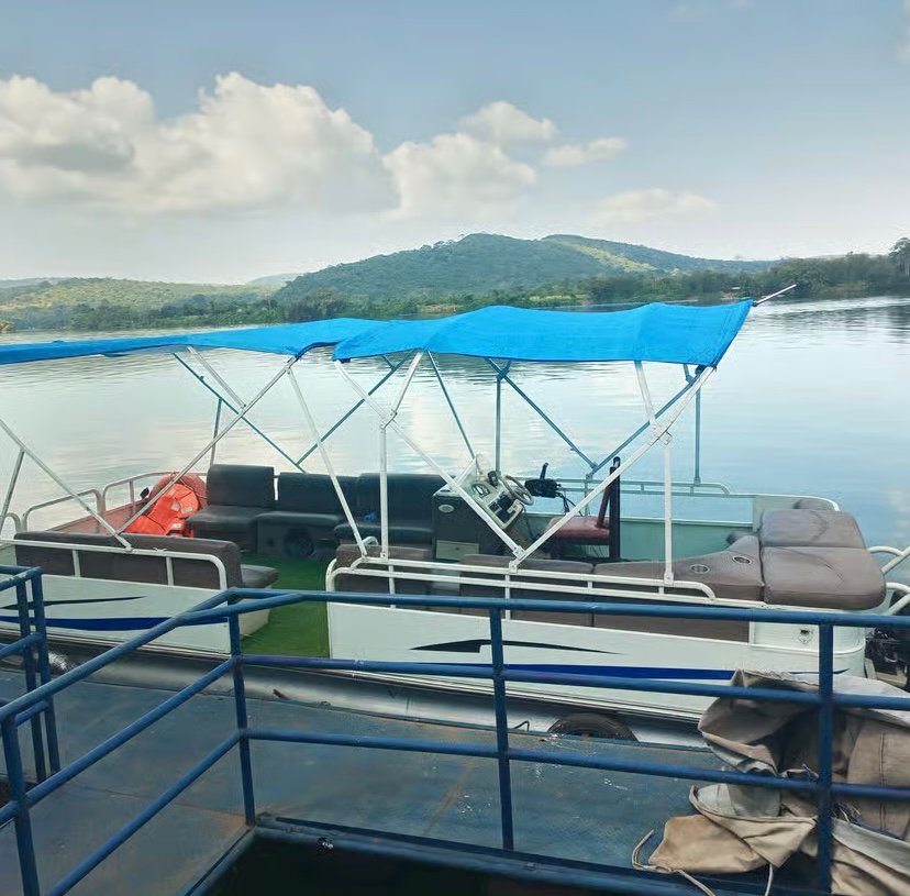 π AKOSOMBO LAKESIDE ESCAPE photo 14