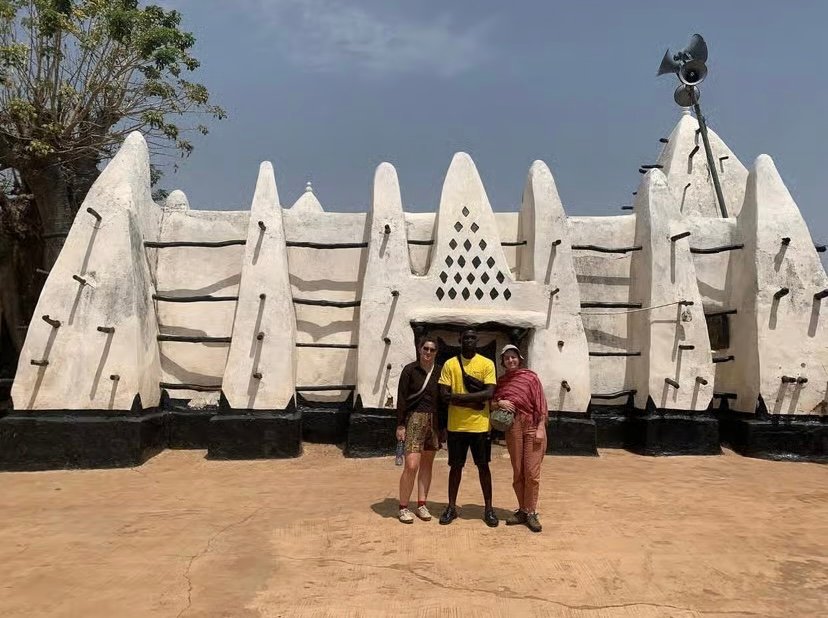 2-Days Mole Safari, Sacred Sites & Red Clay photo 5